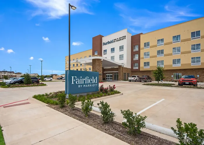 Fairfield Inn & Suites By Marriott Dallas Plano/Frisco