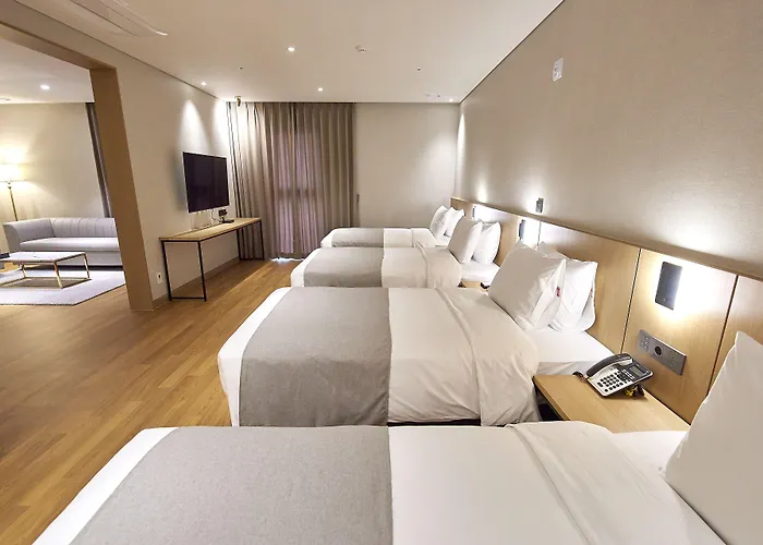 Busan City Hotel