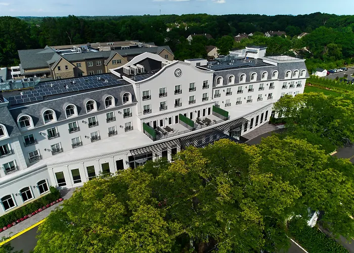 The Chateau Grande Hotel East Brunswick
