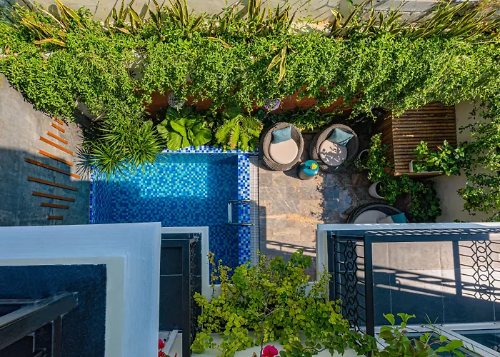 Hoi An Merrily De Art Hotel