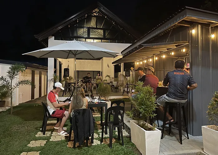 Thistle Inn Panglao