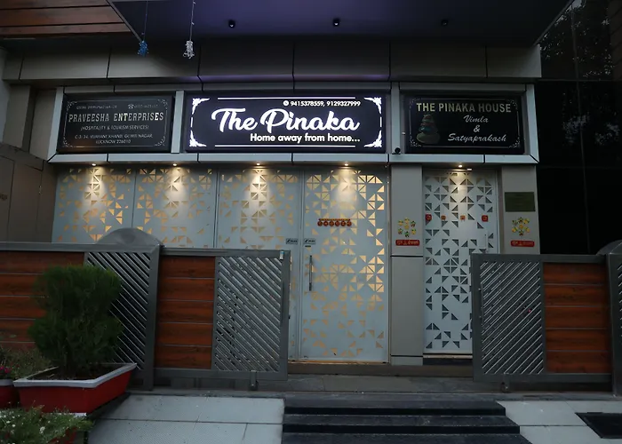 Hotel Pinaka Inn Lucknow