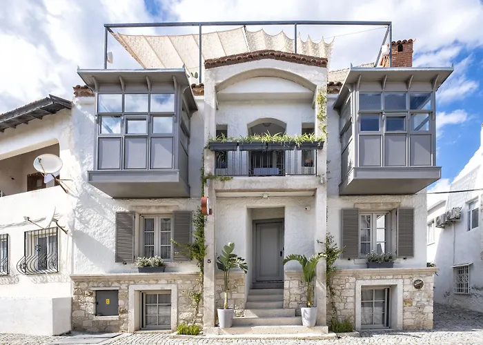 Alle Alaçatı
