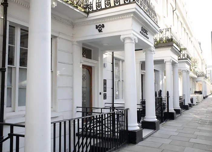 Bob W London Paddington Apartment