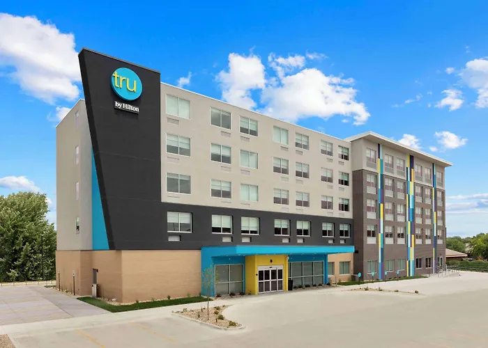 Tru By Hilton Lincoln East Hotel