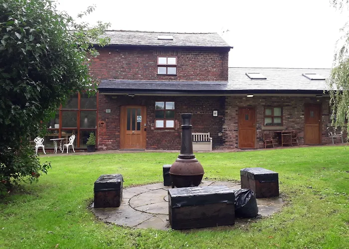 Brook Barn B&B Hale 