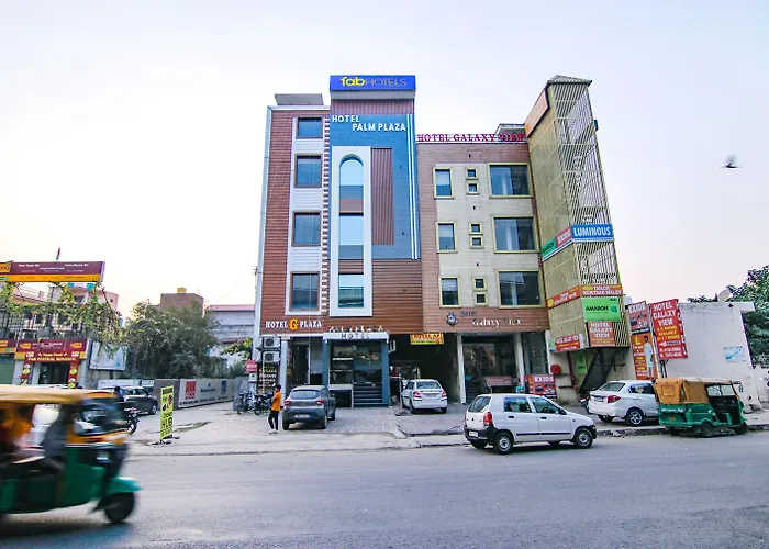 Fabhotel Palm Plaza Zirakpur