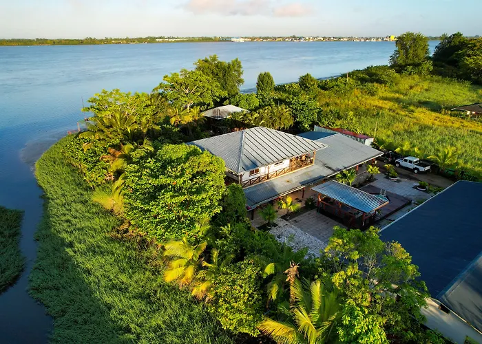 Sutopia Holiday Resort Paramaribo