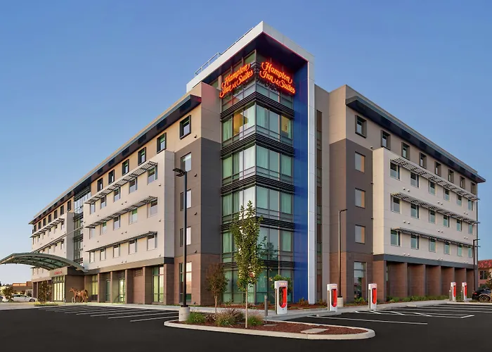 Hampton Inn & Suites San Mateo-San Francisco Airport