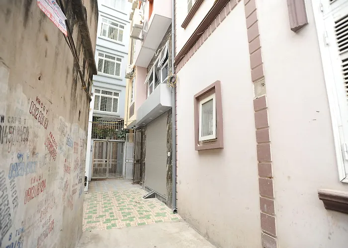Ruby Lakeview Homestay Hà Nội