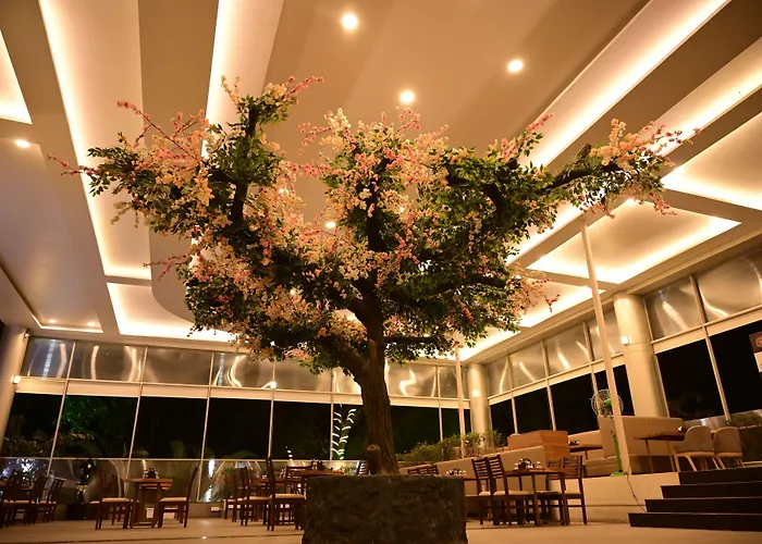 Moistin Hotel Pune