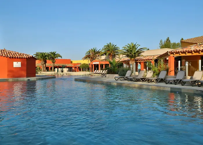 SOWELL RESIDENCES Les Hameaux de Camargue Arles