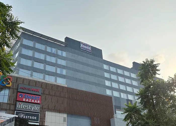 Hometel Lucknow - A Sarovar Hotel