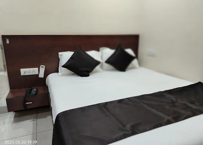 Hotel Shree Narayan Palace Jaipur