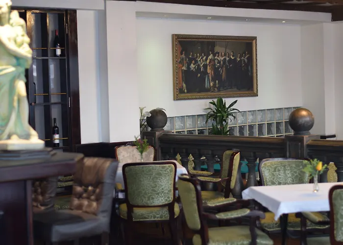 Queen'S Astoria Design Hotel Belgrade