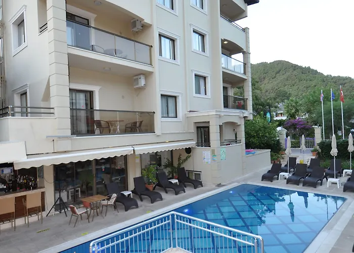 Ecem Apart Hotel İçmeler