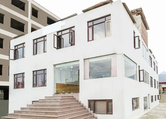 Capital O 29999 Hotel Green Ambition Srinagar 