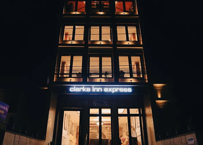 Clarks Inn Express, Dehradun
