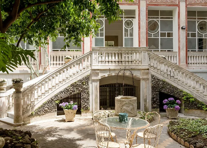 Artemisia Domus - Giardino Hotel Naples