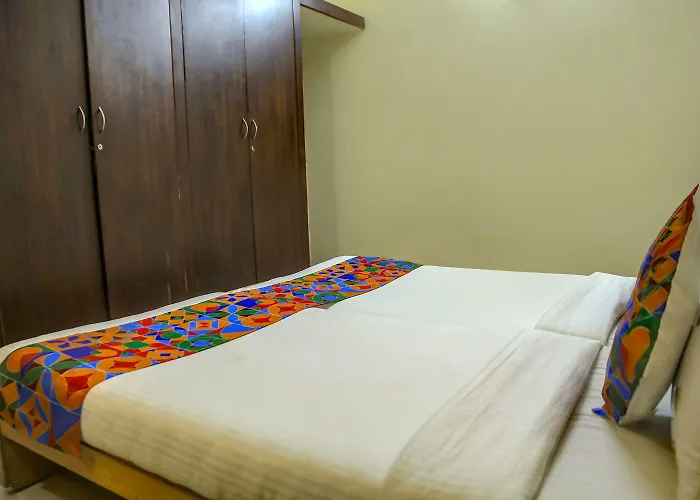 Fabhotel Hibiscus Stays - Nr Sholinganallur Water Lake & Vgp Aqua Kingdom Chennai