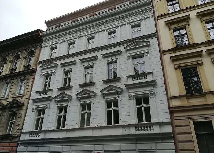 Chevron Hotel Praga