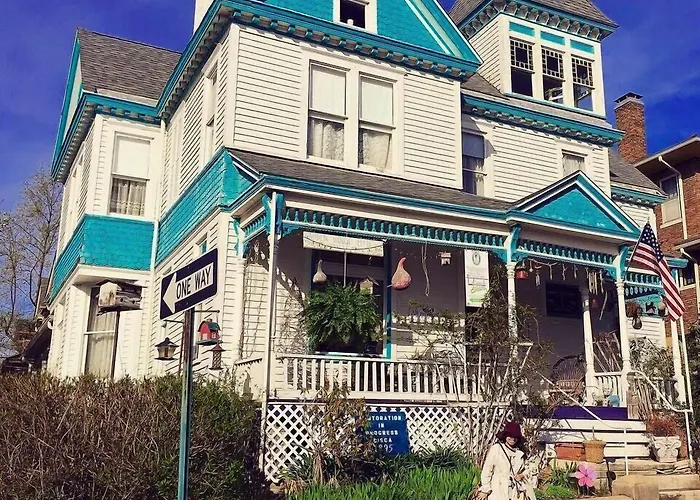 Garden House Bed And Breakfast Hannibal