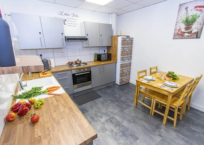 Cades Accommodation Wolverhampton