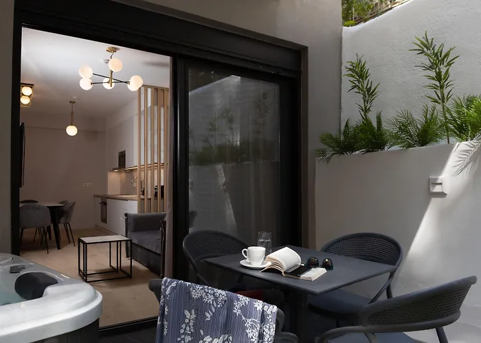 Lux&Easy Athens Downtown Residences