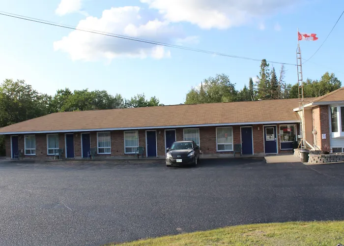 Two Rivers Motel Mattawa