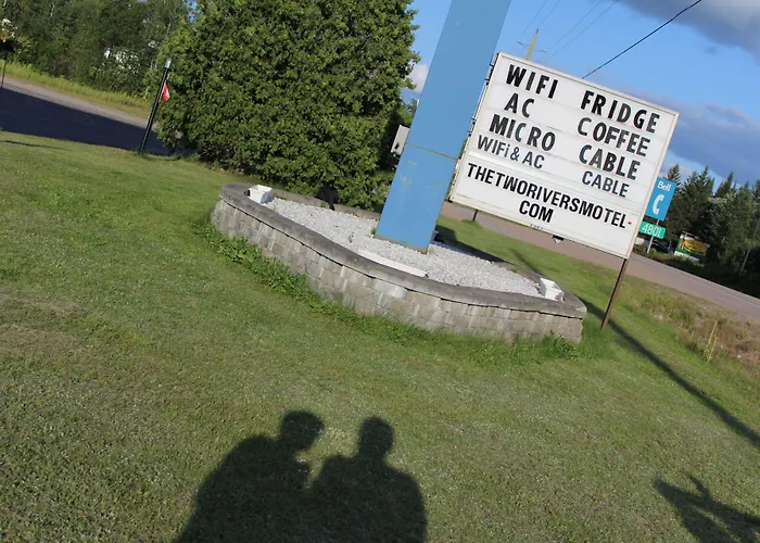 Two Rivers Motel Mattawa