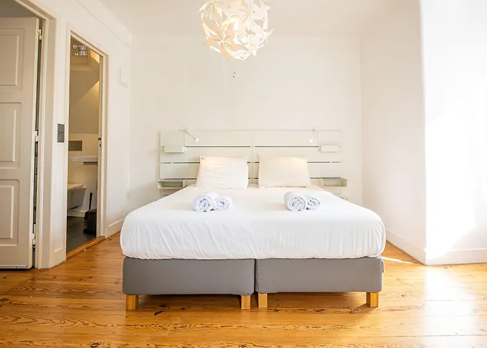 VAGO Alcântara Suites Lisboa