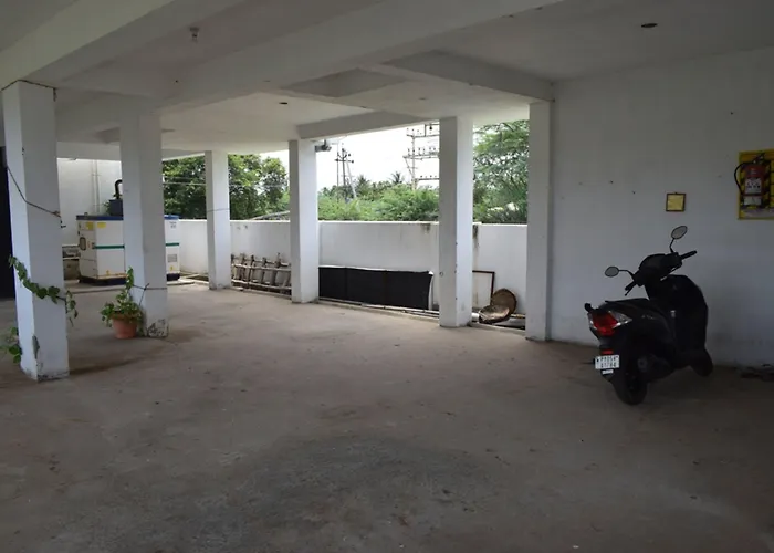 Haleemas Residency Hotel Karaikal