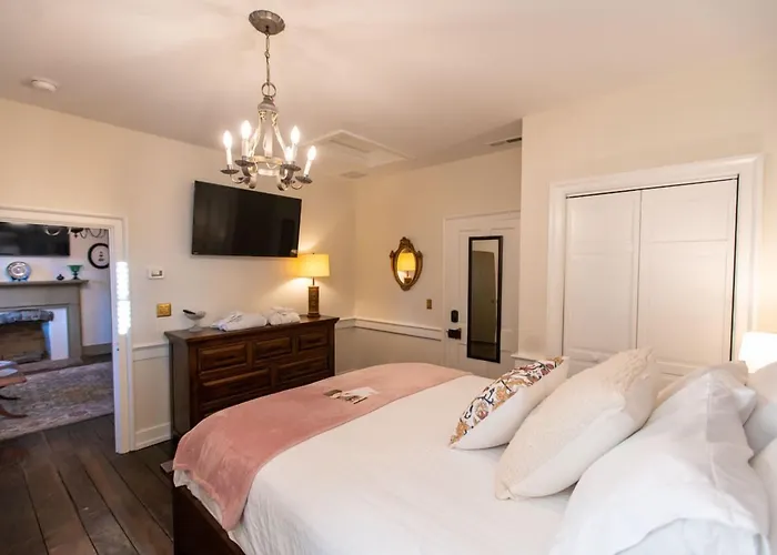 Thomas Rose Inn Lewisburg