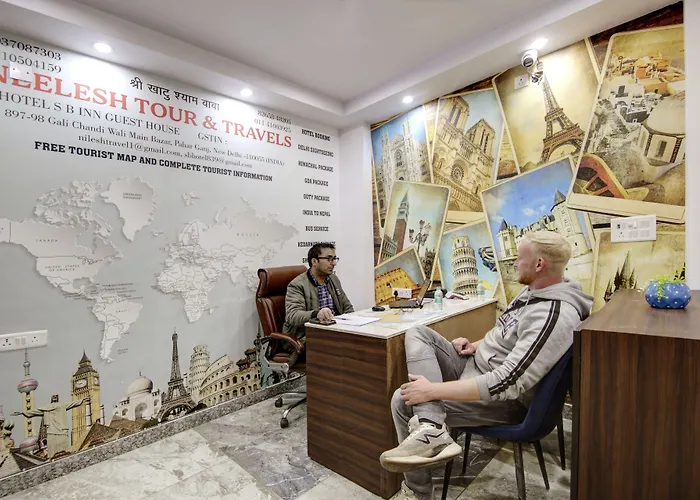 Hotel S B Inn New Delhi