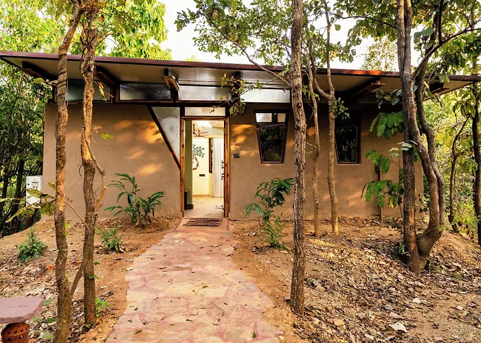 Kanha Jungle Camp