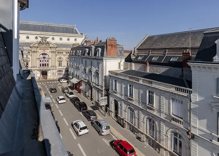 Frenchdoor Tours Corneille