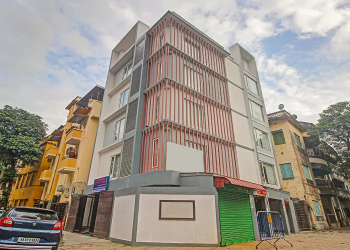 Itsy Hotels Reotel Near Rabindra Sarobar Kolkata