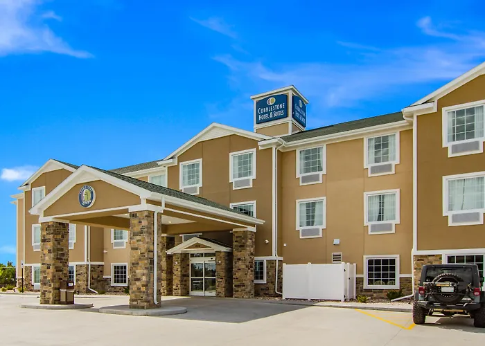 Cobblestone Hotel & Suites - Newport