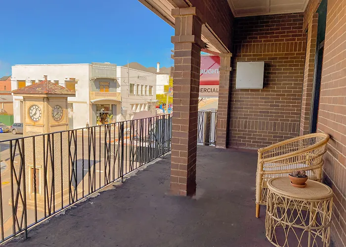 Commercial Hotel Bega