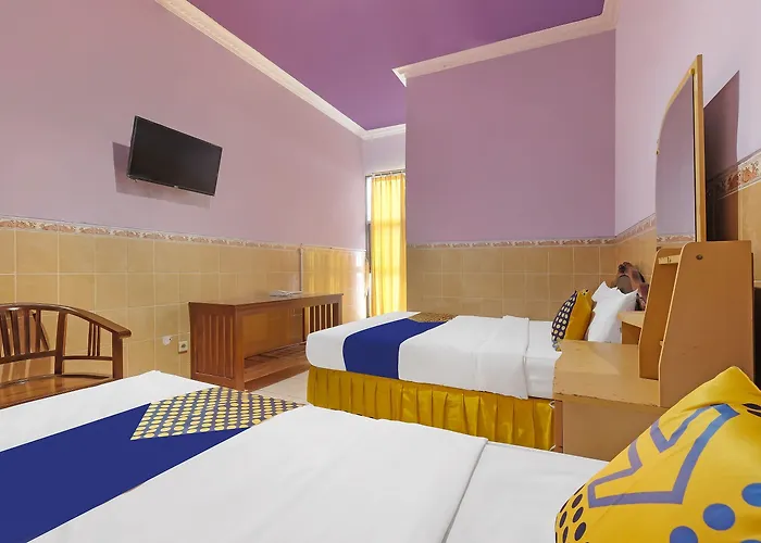 SPOT ON 91930 Hotel Citra Dewi 4 Manunggal Semarang