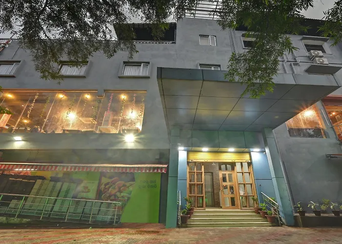 Treebo Paradise Premium Rasulgarh Bhubaneswar