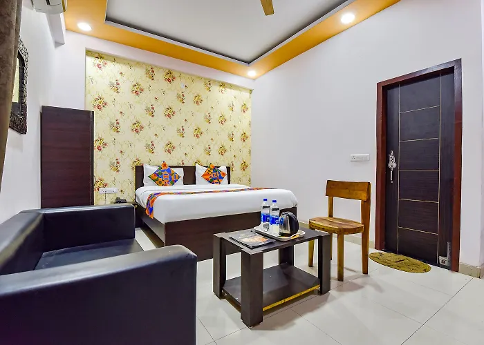 Fabhotel Sarvika Jaipur