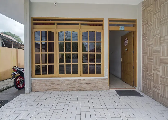Hotel O Borneo Manado