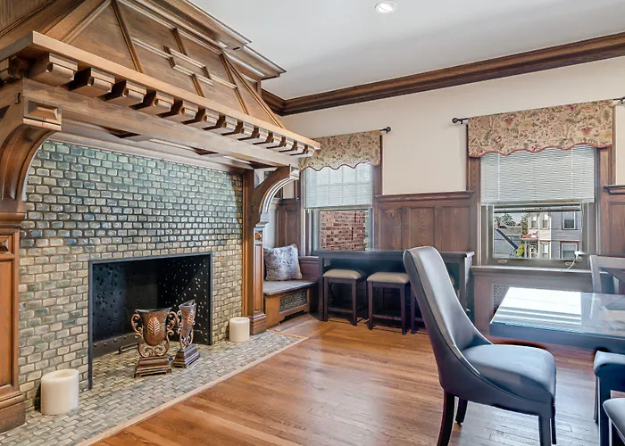 The Grandeur Estate Hotel Greensburg