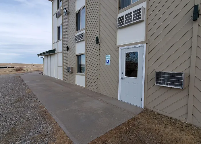 Super 8 By Wyndham Cut Bank Motel