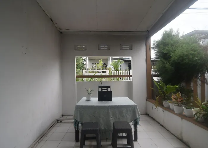 Hotel O Miracle Kost Manado