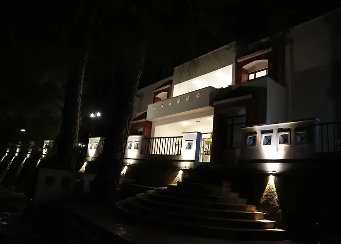 Pine Hideout Hotel Kathua