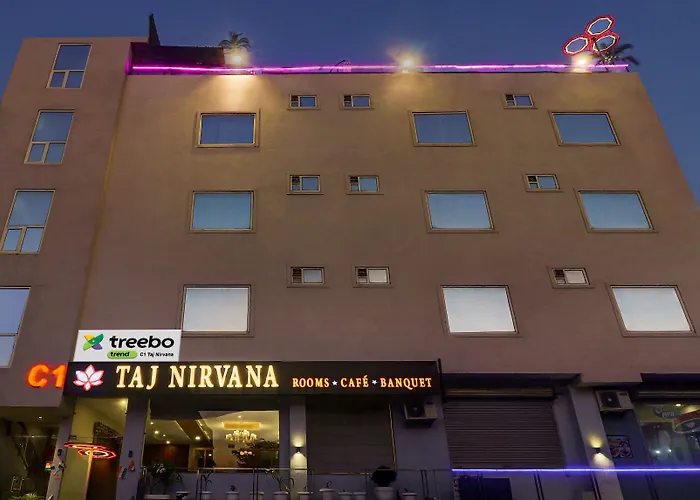 Treebo C1 Taj Nirvana Agra 