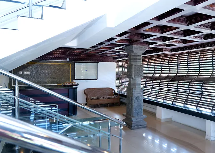 Hotel Lumiere Alappuzha