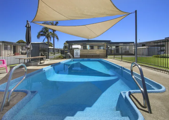 Ocean Bridge Lakes Entrance